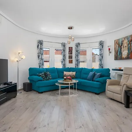 Charming In For 7 Persons Villa